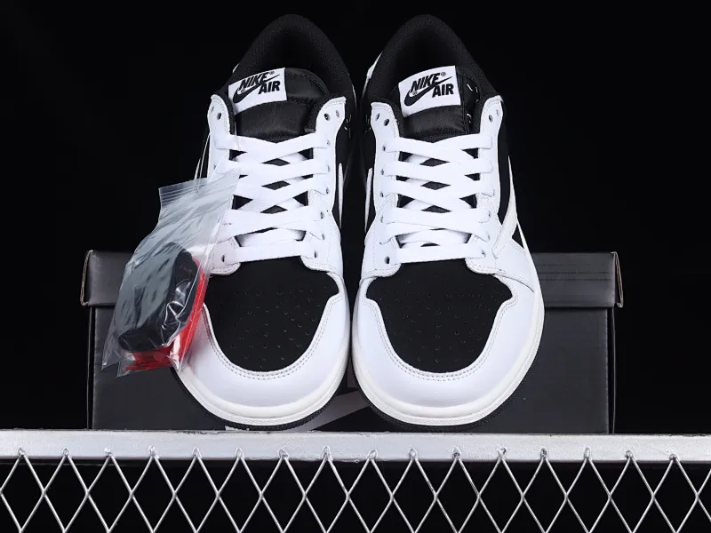 All categories Air Jordan Jordan series basketball shoes Air Jordan 1 Low Travis Scott x Air Jordan 1 Low OG AJ1 Joe 1 black and white panda reverse inverted hook joint casual sports basketball shoes DZ4317-100